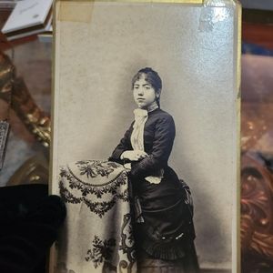 Late 1800s Woman Photograph